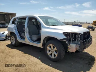 2010 Toyota Highlander with VIN 5TDBK3EH1AS033378, listed as a Copart auction lot 62781295 with 189,082 mi miles and Salvage title. Bid and sale history available at DreamBid. Image 4.