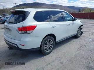 2014 Nissan Pathfinder SL with VIN 5N1AR2MM7EC730038, listed as a IAAI auction lot 41978849 with 150,816 mi miles. Bid and sale history available at carsss.com. Image 4.
