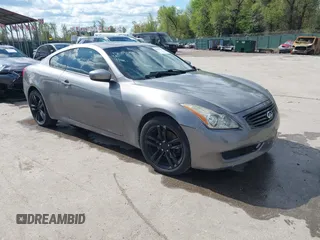 2009 Infiniti G37 x with VIN JNKCV64FX9M651267, listed as a IAAI auction lot 42033282 with 137,544 mi miles and . Bid and sale history available at carsss.com. Image 1.