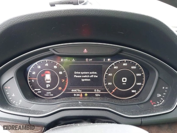 2018 Audi Q5 Premium Plus with VIN WA1BNAFY5J2204368, listed as a IAAI auction lot 41825353 with 44,479 mi miles. Bid and sale history available at carsss.com. Image 7.