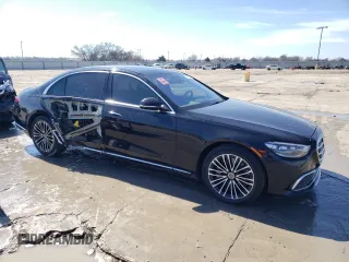 2023 Mercedes-Benz S 500 z VIN W1K6G6DB6PA195794, wystawiony jako Copart lot #46353265 z przebiegiem 35 416 mil mil oraz Szkoda całkowita • Salvage title. Historia ofert i sprzedaży dostępna na DreamBid. Obrazek 4.