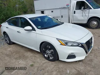 2020 Nissan Altima S z VIN 1N4BL4BV1LC151602, wystawiony jako IAAI lot #42136877 z przebiegiem 80 382 mil mil oraz . Historia ofert i sprzedaży dostępna na DreamBid. Obrazek 1.