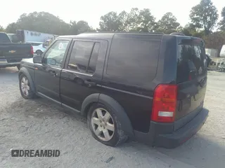 2008 Land Rover LR3 HSE with VIN SALAG25498A466807, listed as a IAAI auction lot 40741016 with 106,464 mi miles. Bid and sale history available at carsss.com. Image 3.