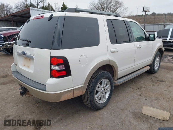 2010 Ford Explorer Eddie Bauer with VIN 1FMEU6EE4AUA01160, listed as a IAAI auction lot 41509239 with 332,843 mi miles. Bid and sale history available at carsss.com. Image 4.