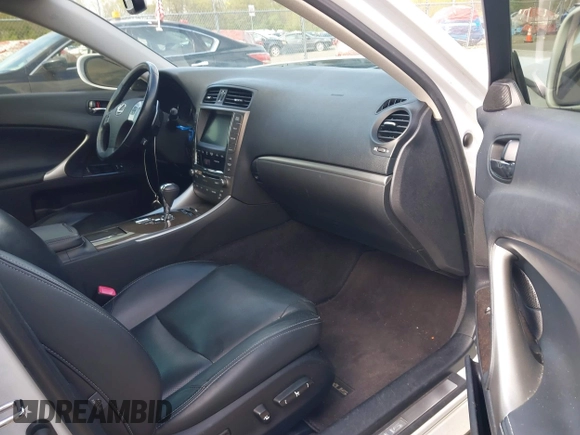 2011 Lexus IS 250 with VIN JTHCF5C28B2035154, listed as a IAAI auction lot 39338816 with 158,574 mi miles and . Bid and sale history available at DreamBid. Image 5.