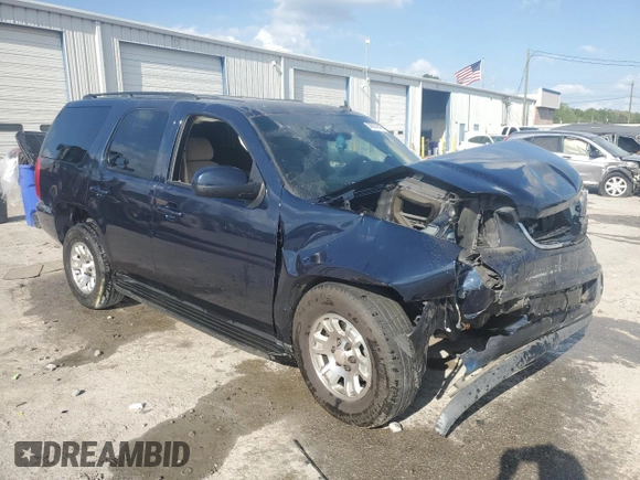 2008 GMC Yukon SLE w/3SA with VIN 1GKFC13C88R167294, listed as a Copart auction lot 50894945 with 207,268 mi miles and Salvage Title. Bid and sale history available at carsss.com. Image 4.