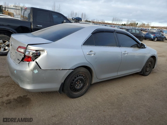 2013 Toyota Camry Hybrid LE with VIN 4T1BD1FK5DU064587, listed as a Copart auction lot 86332754 with 418,310 mi miles and Salvage Title. Bid and sale history available at carsss.com. Image 3.