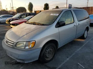 2003 Toyota Sienna CE with VIN 4T3ZF19C53U535060, listed as a Copart auction lot 77997484 with 97,598 mi miles and Clean Title. Bid and sale history available at carsss.com. Image 1.