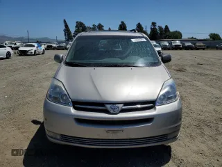 2004 Toyota Sienna XLE with VIN 5TDBA22C34S016138, listed as a Copart auction lot 55822625 with 204,018 mi miles and Clean Title. Bid and sale history available at DreamBid. Image 5.