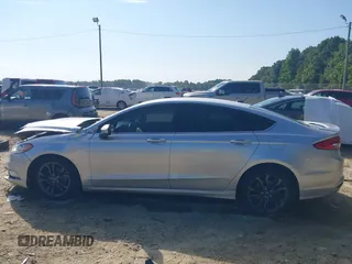 2018 Ford Fusion SE with VIN 3FA6P0H79JR237925, listed as a IAAI auction lot 40043643 with 147,919 mi miles. Bid and sale history available at carsss.com. Image 14.