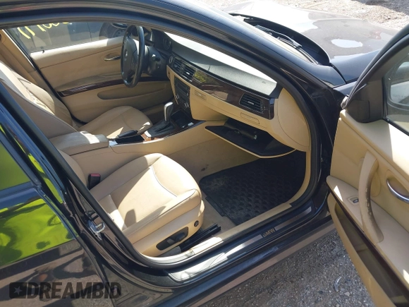 2011 BMW 3 Series 328i xDrive with VIN WBAPK7C55BA972180, listed as a IAAI auction lot 42566991 with 228,000 mi miles and . Bid and sale history available at DreamBid. Image 5.