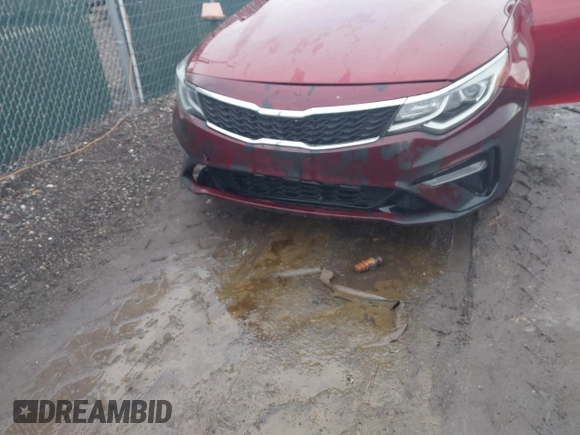 2019 Kia Optima LX with VIN 5XXGT4L38KG360993, listed as a IAAI auction lot 41561143 with 101,237 mi miles. Bid and sale history available at carsss.com. Image 6.