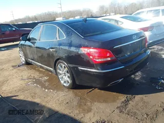2011 Hyundai Equus Signature with VIN KMHGH4JF2BU033929, listed as a IAAI auction lot 41415879 with 149,149 mi miles and . Bid and sale history available at DreamBid. Image 3.