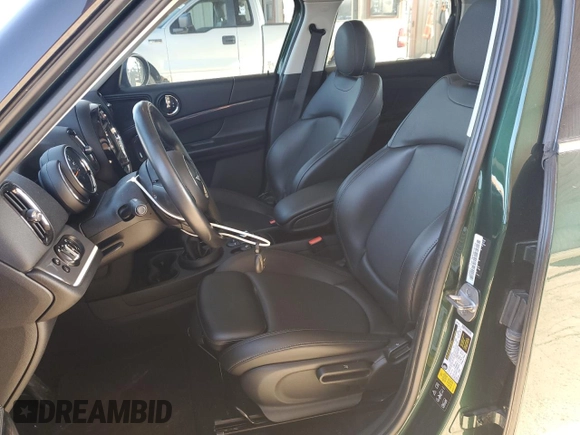 2018 MINI Countryman Cooper S z VIN WMZYT5C35J3D82140, wystawiony jako Copart lot #51105185 z przebiegiem 51 321 mil mil oraz Szkoda całkowita • Salvage title. Historia ofert i sprzedaży dostępna na DreamBid. Obrazek 7.