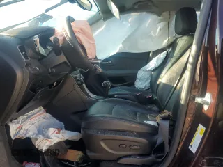 2021 Chevrolet Trax LT z VIN KL7CJPSB5MB344299, wystawiony jako Copart lot #45540525 z przebiegiem Nie podano mil oraz Szkoda całkowita • Salvage title. Historia ofert i sprzedaży dostępna na DreamBid. Obrazek 7.