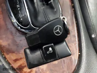 2005 Mercedes-Benz CLK-Class 3.2L with VIN WDBTK65J95F134391, listed as a IAAI auction lot 42040269 with 179,720 mi miles. Bid and sale history available at carsss.com. Image 11.