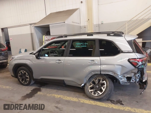 2025 Subaru Forester Premium with VIN JF2SLDDC6SH514355, listed as a IAAI auction lot 41535610 with 33 mi miles. Bid and sale history available at carsss.com. Image 14.