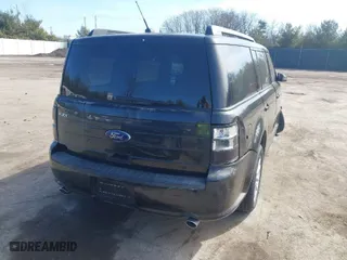 2014 Ford Flex SE with VIN 2FMGK5B8XEBD06939, listed as a IAAI auction lot 41744212 with 145,611 mi miles. Bid and sale history available at carsss.com. Image 4.