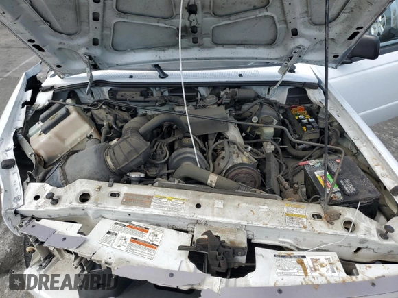 1996 Ford Ranger XL z VIN 1FTCR10A1TUD90931, wystawiony jako Copart lot #51350215 z przebiegiem 96 759 mil mil oraz Szkoda całkowita • Salvage title. Historia ofert i sprzedaży dostępna na DreamBid. Obrazek 11.