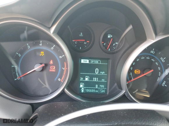 2014 Chevrolet Cruze LS with VIN 1G1PB5SHXE7343270, listed as a Copart auction lot 46643535 with 186,689 mi miles and Clean Title. Bid and sale history available at carsss.com. Image 9.
