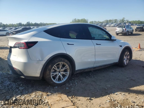 2023 Tesla Model Y Long Range with VIN 7SAYGDEE3PF614078, listed as a Copart auction lot 54539645 with 39,194 mi miles and Salvage Title. Bid and sale history available at DreamBid. Image 3.