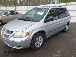2005 Dodge Caravan SXT with VIN 1D4GP45R35B203472, listed as a IAAI auction lot 42198565 with 145,598 mi miles and . Bid and sale history available at carsss.com. Image 2.