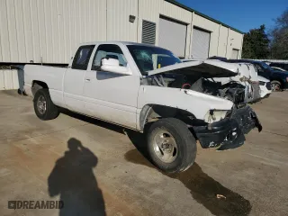 1996 Dodge Ram 1500 with VIN 3B7HC13Y8TG137270, listed as a Copart auction lot 42007315 with 239,802 mi miles and Salvage Title. Bid and sale history available at carsss.com. Image 4.