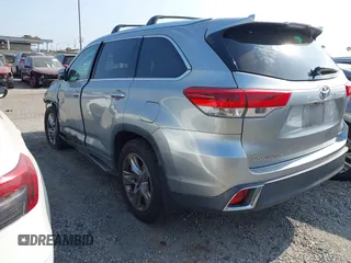 2017 Toyota Highlander Limited with VIN 5TDYZRFH4HS210037, listed as a IAAI auction lot 42666780 with 89,540 mi miles and . Bid and sale history available at DreamBid. Image 3.