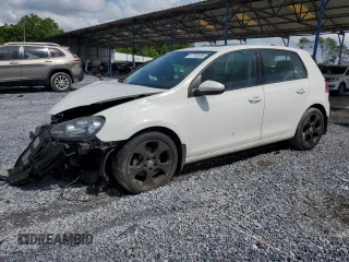 2012 Volkswagen Golf z VIN WVWDB7AJ3CW279361, wystawiony jako Copart lot #57792555 z przebiegiem 129 511 mil mil oraz Szkoda całkowita • Salvage title. Historia ofert i sprzedaży dostępna na DreamBid. Obrazek 1.
