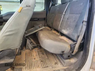 2019 Ford F-250 XL with VIN 1FT7X2B64KEE42034, listed as a IAAI auction lot 42716725 with 170,756 mi miles and . Bid and sale history available at DreamBid. Image 25.