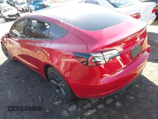 2023 Tesla Model 3 z VIN 5YJ3E1EA8PF463179, wystawiony jako IAAI lot #41738318 z przebiegiem 37 990 mil mil oraz . Historia ofert i sprzedaży dostępna na DreamBid. Obrazek 3.