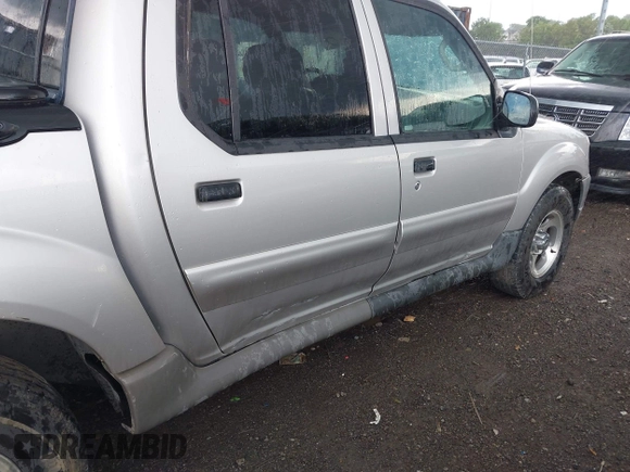 2005 Ford Explorer Sport Trac XLS with VIN 1FMZU67K95UA87785, listed as a IAAI auction lot 42207437 with 195,682 mi miles and . Bid and sale history available at DreamBid. Image 6.