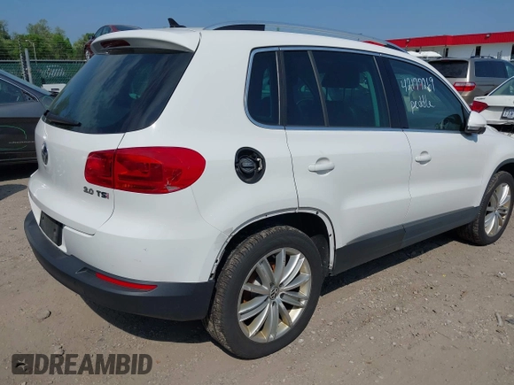 2012 Volkswagen Tiguan SEL with VIN WVGAV7AX5CW517186, listed as a IAAI auction lot 42177269 with 142,285 mi miles and . Bid and sale history available at DreamBid. Image 6.