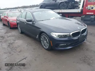 2018 BMW 5 Series 530i xDrive with VIN WBAJA7C59JG907756, listed as a IAAI auction lot 41448498 with 91,213 mi miles. Bid and sale history available at carsss.com. Image 1.