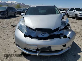 2015 Nissan LEAF SV with VIN 1N4AZ0CP5FC317336, listed as a Copart auction lot 54061095 with 94,344 mi miles and Clean Title. Bid and sale history available at carsss.com. Image 5.