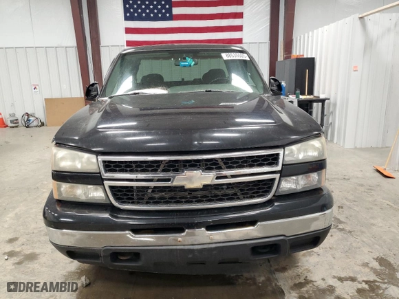 2006 Chevrolet Silverado 1500 LT3 with VIN 2GCEK19B661303842, listed as a Copart auction lot 88535505 with 210,917 mi miles and Clean Title. Bid and sale history available at carsss.com. Image 5.