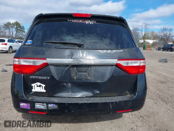 2011 Honda Odyssey EX with VIN 5FNRL5H4XBB011918, listed as a IAAI auction lot 42056043 with 201,821 mi miles and . Bid and sale history available at carsss.com. Image 16.