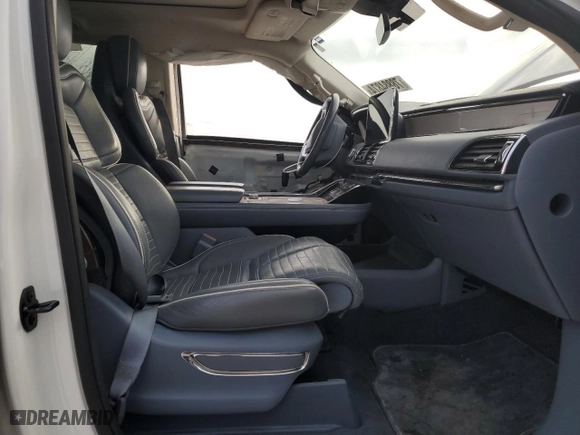2020 Lincoln Navigator L Black Label with VIN 5LMJJ3TT7LEL01308, listed as a Copart auction lot 78884874 with 70,838 mi miles and Salvage Title. Bid and sale history available at carsss.com. Image 7.