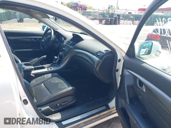 2009 Acura TL Technology z VIN 19UUA96569A002818, wystawiony jako IAAI lot #42219216 z przebiegiem 175 507 mil mil oraz . Historia ofert i sprzedaży dostępna na DreamBid. Obrazek 5.