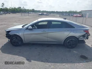 2023 Hyundai Elantra SEL z VIN 5NPLM4AG8PH090614, wystawiony jako IAAI lot #42611835 z przebiegiem 37 644 mil mil oraz . Historia ofert i sprzedaży dostępna na DreamBid. Obrazek 15.