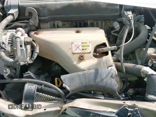 1994 Toyota Camry LE z VIN JT2SK12E3R0201284, wystawiony jako IAAI lot #41168490 z przebiegiem 177 006 mil mil oraz . Historia ofert i sprzedaży dostępna na DreamBid. Obrazek 13.