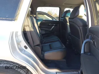 2008 Acura MDX Tech Pkg with VIN 2HNYD28388H517601, listed as a IAAI auction lot 41331658 with 172,246 mi miles. Bid and sale history available at carsss.com. Image 8.