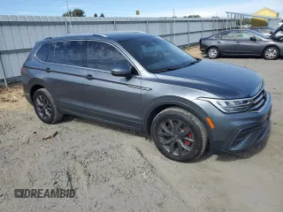 2022 Volkswagen Tiguan SE z VIN 3VV2B7AX0NM055349, wystawiony jako Copart lot #63609935 z przebiegiem 92 866 mil mil oraz Szkoda całkowita • Salvage title. Historia ofert i sprzedaży dostępna na DreamBid. Obrazek 4.