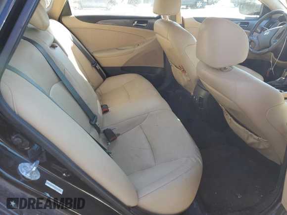 2012 Hyundai Sonata Hybrid with VIN KMHEC4A44CA057592, listed as a Copart auction lot 85784944 with 110,520 mi miles and Salvage Title. Bid and sale history available at DreamBid. Image 10.