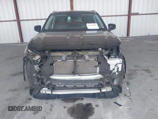 2023 Toyota Highlander L with VIN 5TDKDRAH8PS511517, listed as a IAAI auction lot 42303066 with 39,959 mi miles and . Bid and sale history available at DreamBid. Image 6.