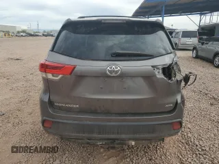 2018 Toyota Highlander LE with VIN 5TDBZRFHXJS812985, listed as a Copart auction lot 58732535 with 93,411 mi miles and Salvage title. Bid and sale history available at DreamBid. Image 6.