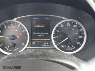 2019 Nissan Sentra S with VIN 3N1AB7AP5KY312779, listed as a IAAI auction lot 41421401 with 118,993 mi miles. Bid and sale history available at carsss.com. Image 7.