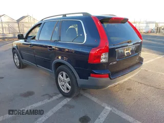 2007 Volvo XC90 I6 with VIN YV4CM982871343541, listed as a IAAI auction lot 41346415 with 201,297 mi miles and . Bid and sale history available at DreamBid. Image 3.