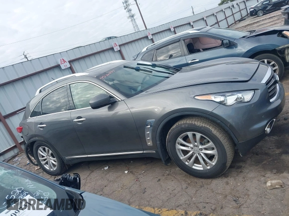 2013 Infiniti FX with VIN JN8CS1MU8DM141556, listed as a IAAI auction lot 41536047 with 96,016 mi miles and . Bid and sale history available at DreamBid. Image 13.