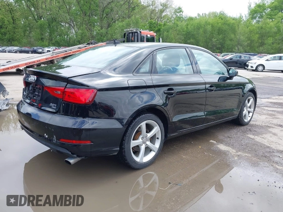 2015 Audi A3 Premium z VIN WAUBFGFF6F1009748, wystawiony jako IAAI lot #42123621 z przebiegiem 158 290 mil mil oraz . Historia ofert i sprzedaży dostępna na DreamBid. Obrazek 4.